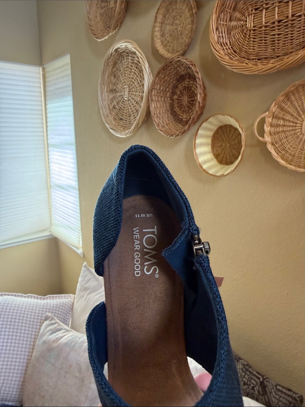 Toms Navy Blue Textured Block Heel Sandals - Picture 5 of 5